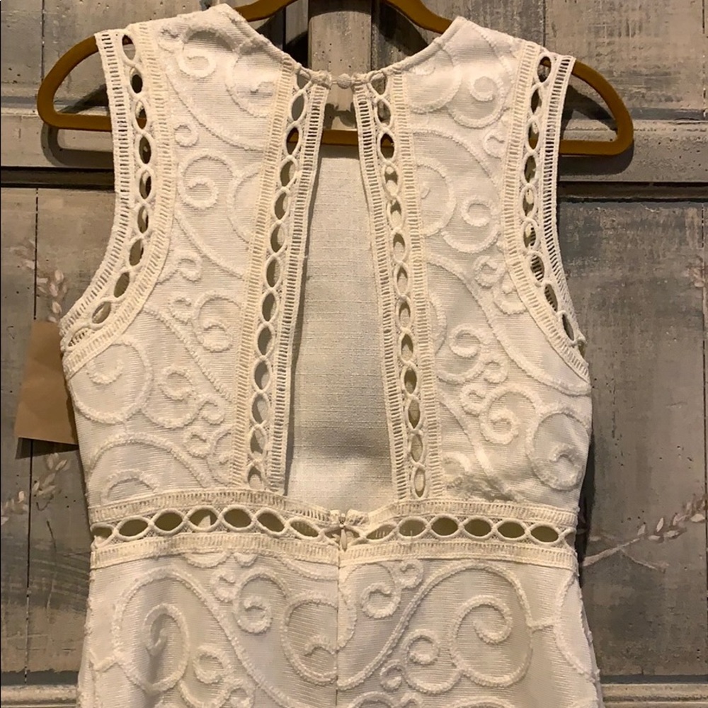 NWT J.O.A. Lace Dress - Picture 2 of 4